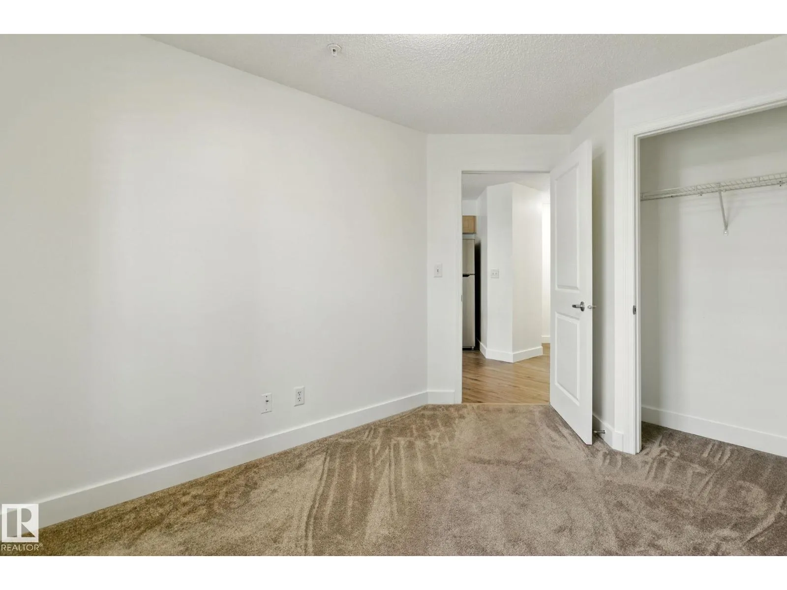 #213 11449 ELLERSLIE RD SW