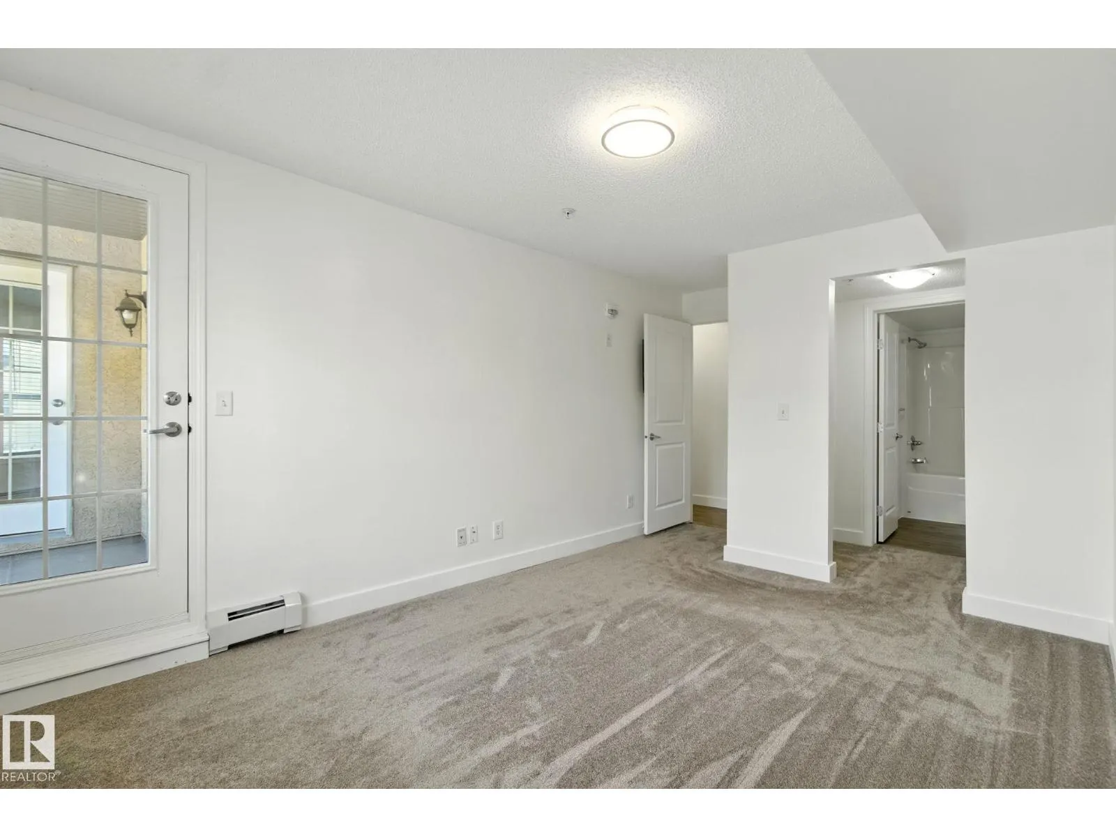 #213 11449 ELLERSLIE RD SW