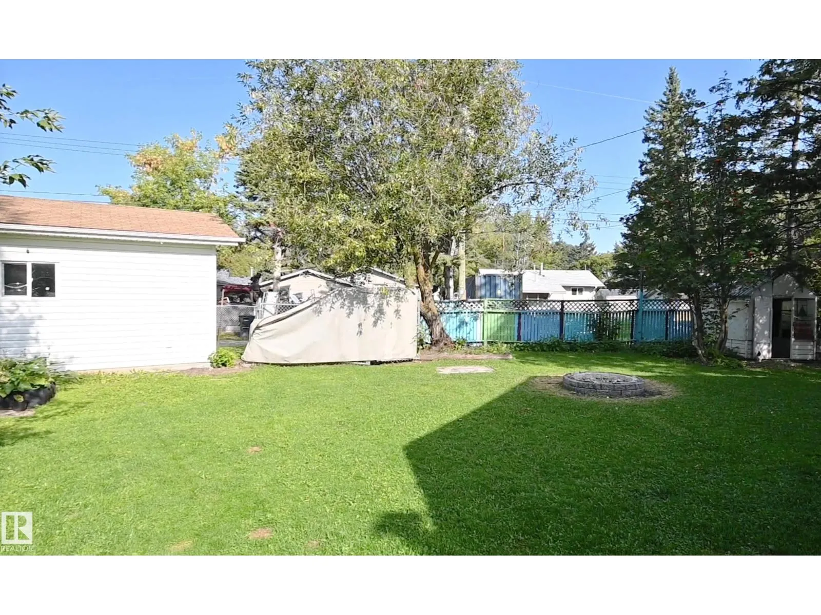 5912 49 AV