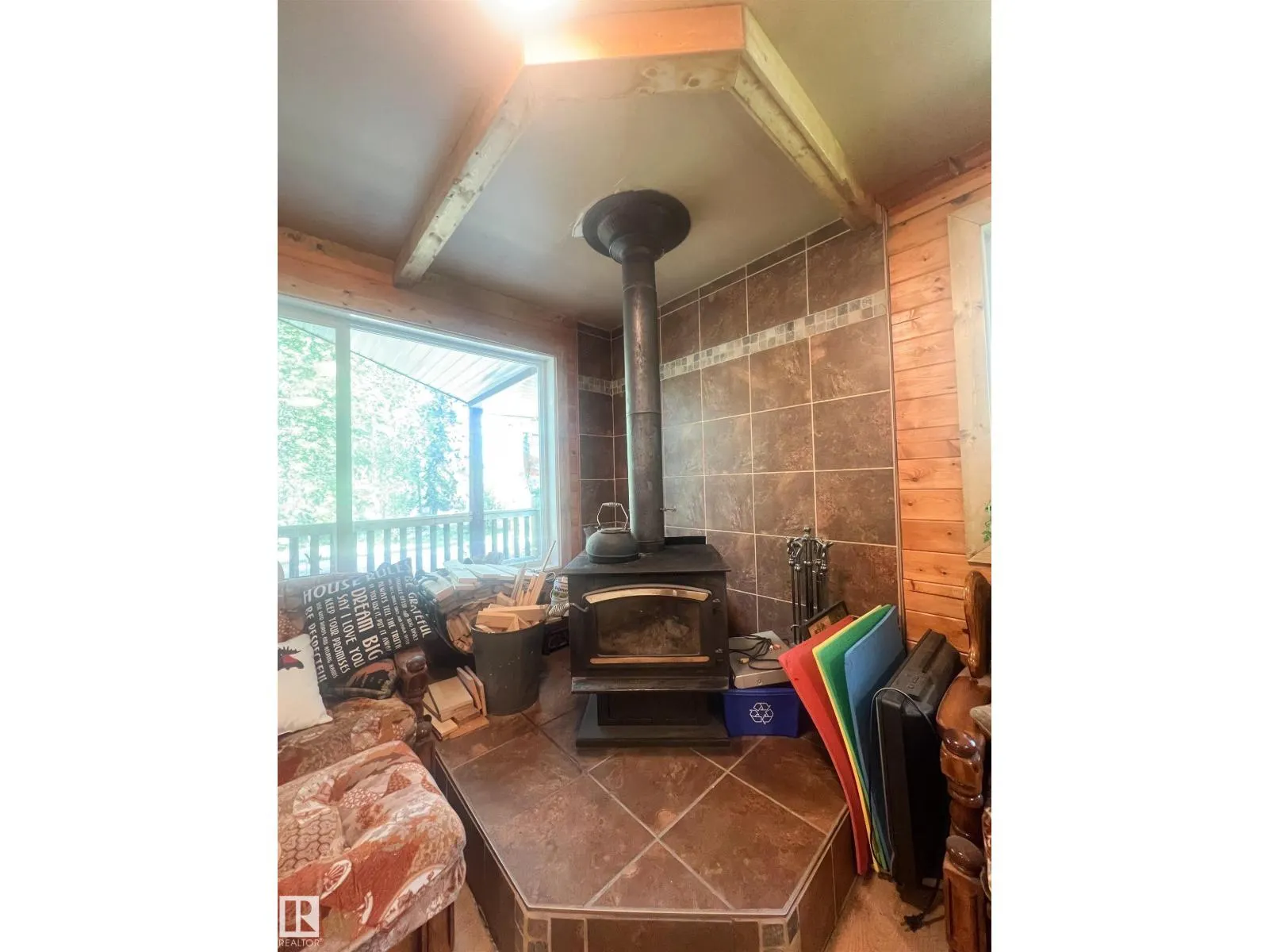 20 PINE CR