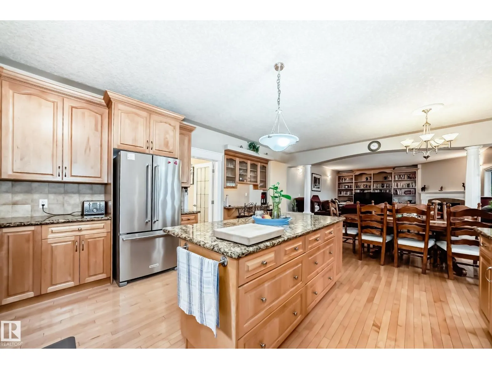 1436 BISHOP PT SW