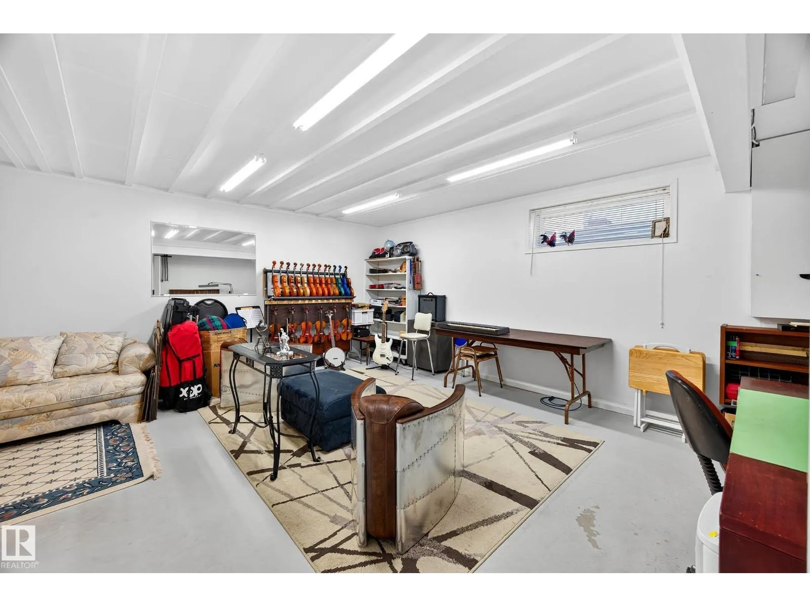 #25 16415 77 ST NW