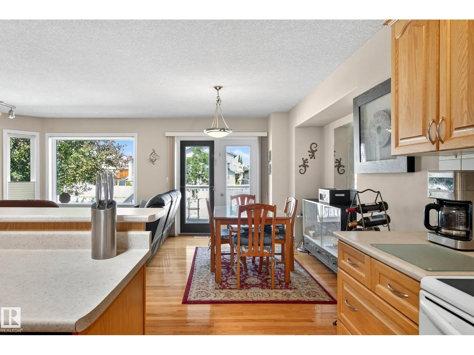 #25 16415 77 ST NW