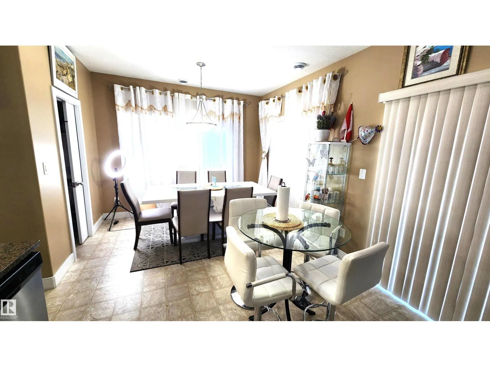 #40 13003 132 AV NW