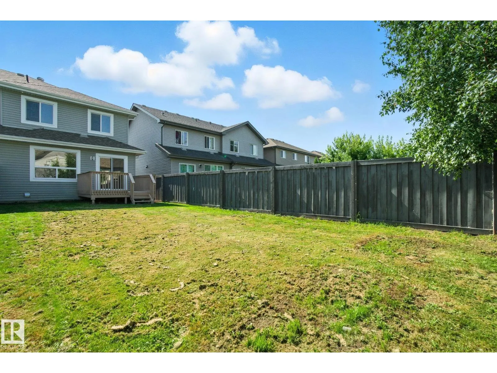 2306 CASSELMAN CR SW SW