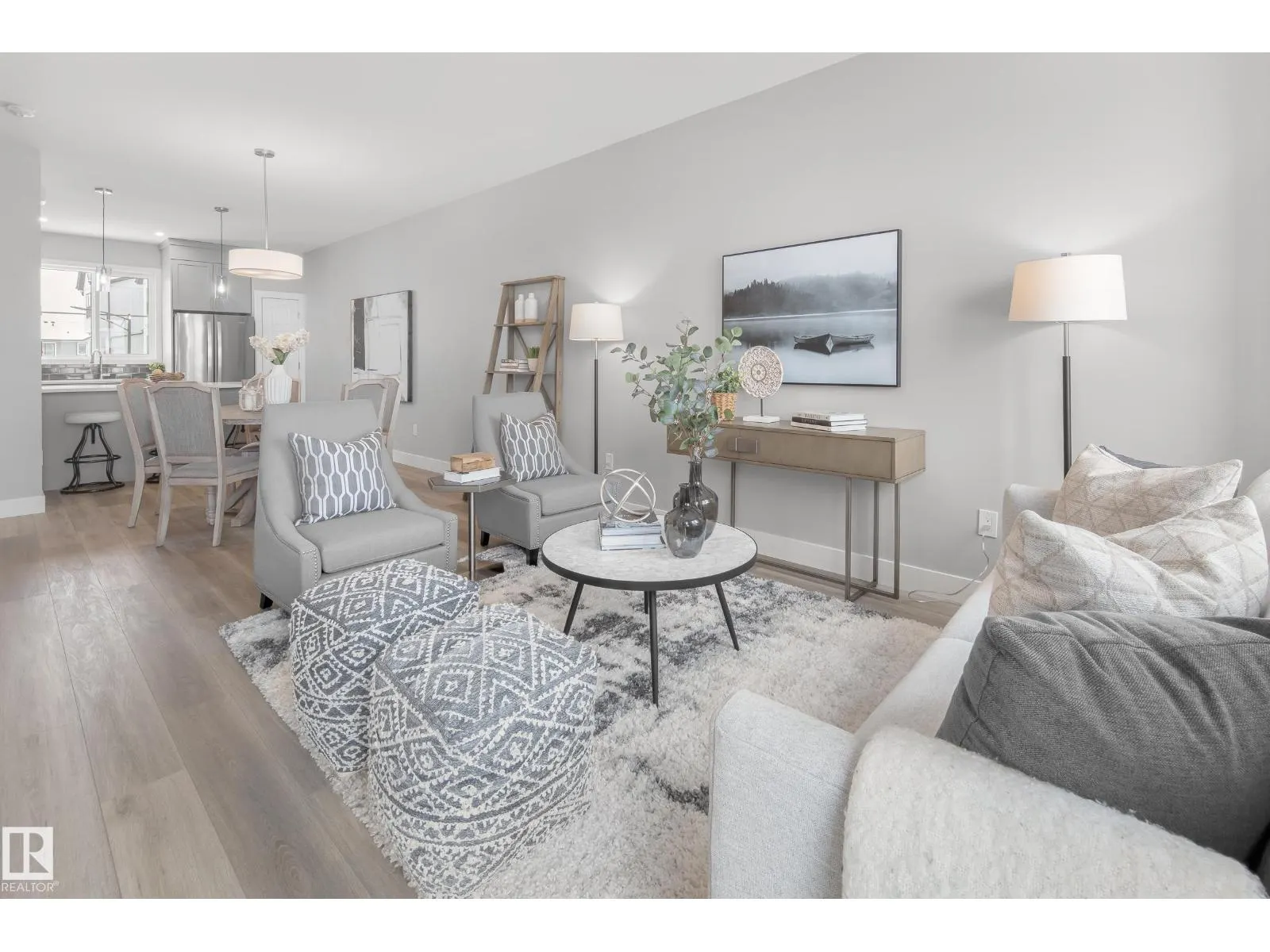 #6 6905 25 AV SW