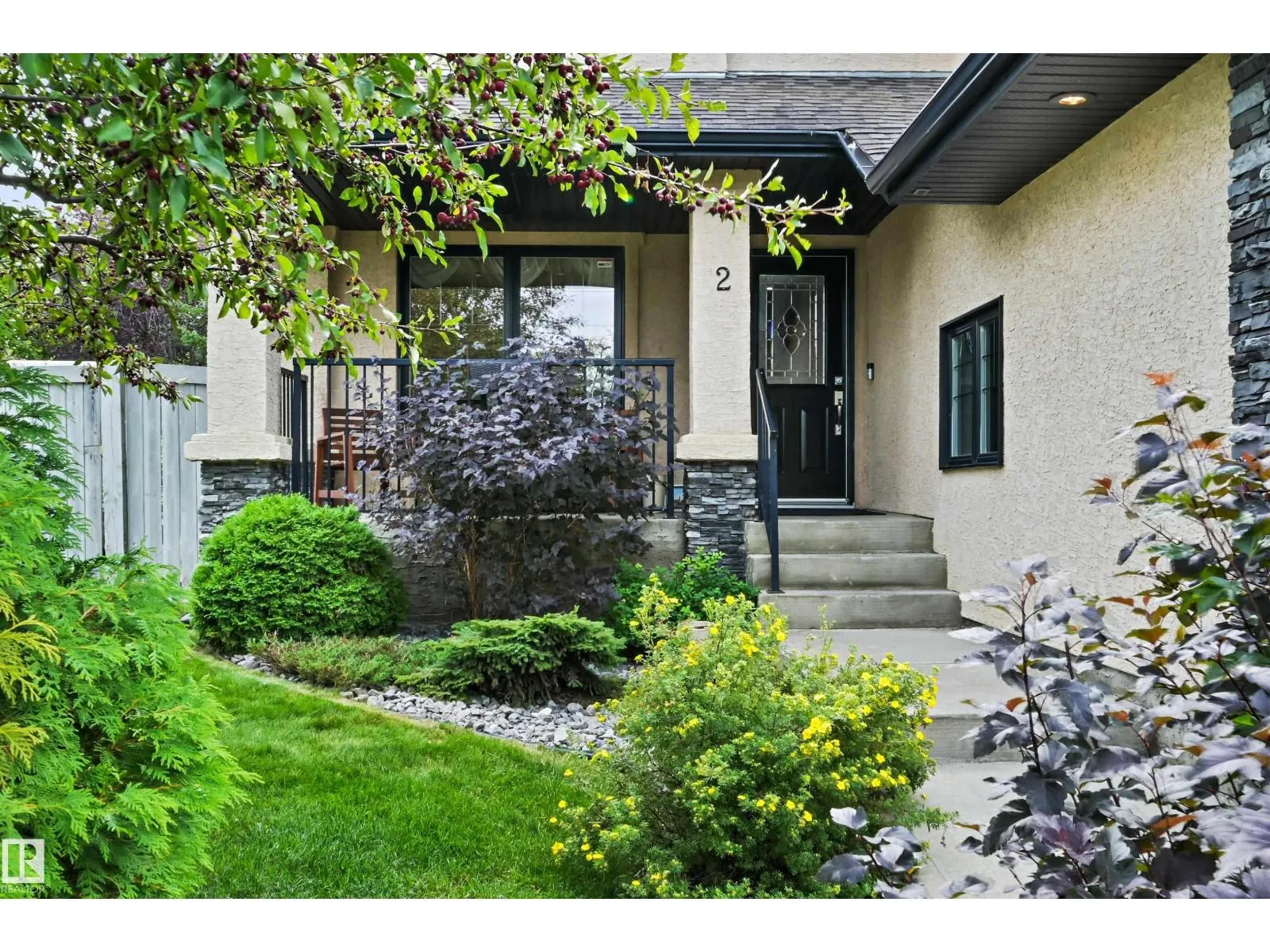 2 KINGSDALE CR