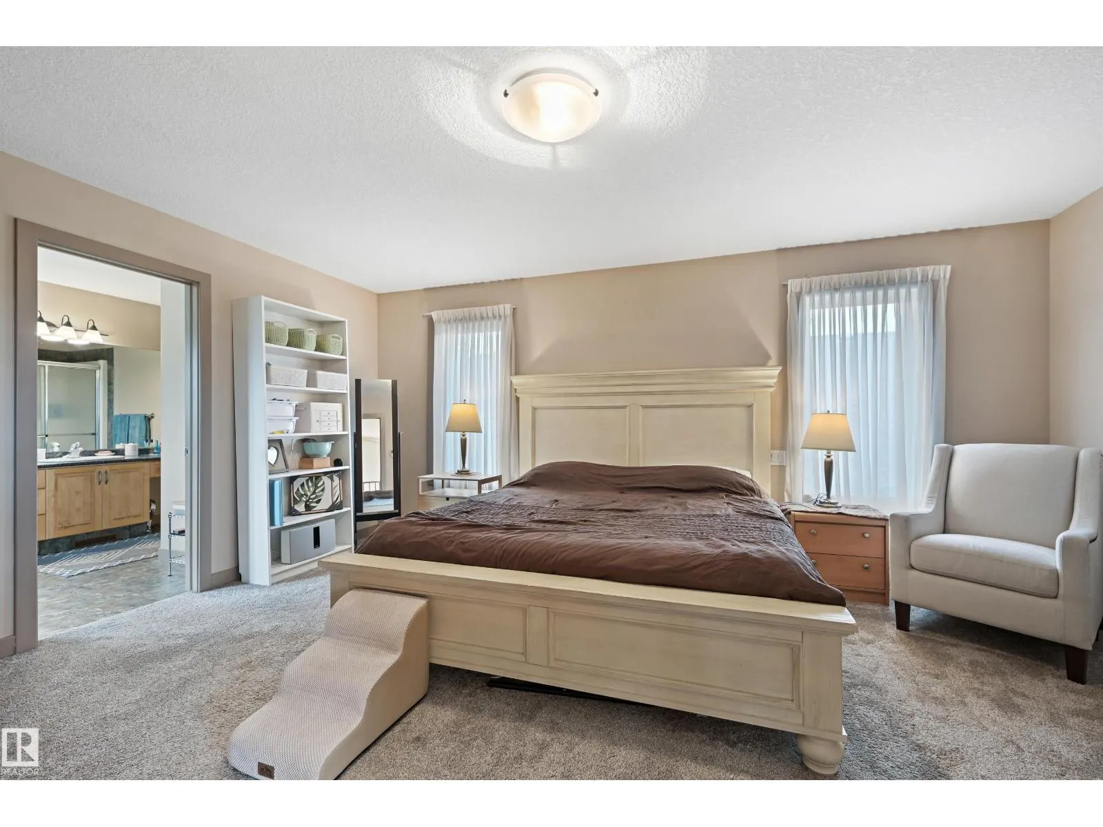 2 KINGSDALE CR