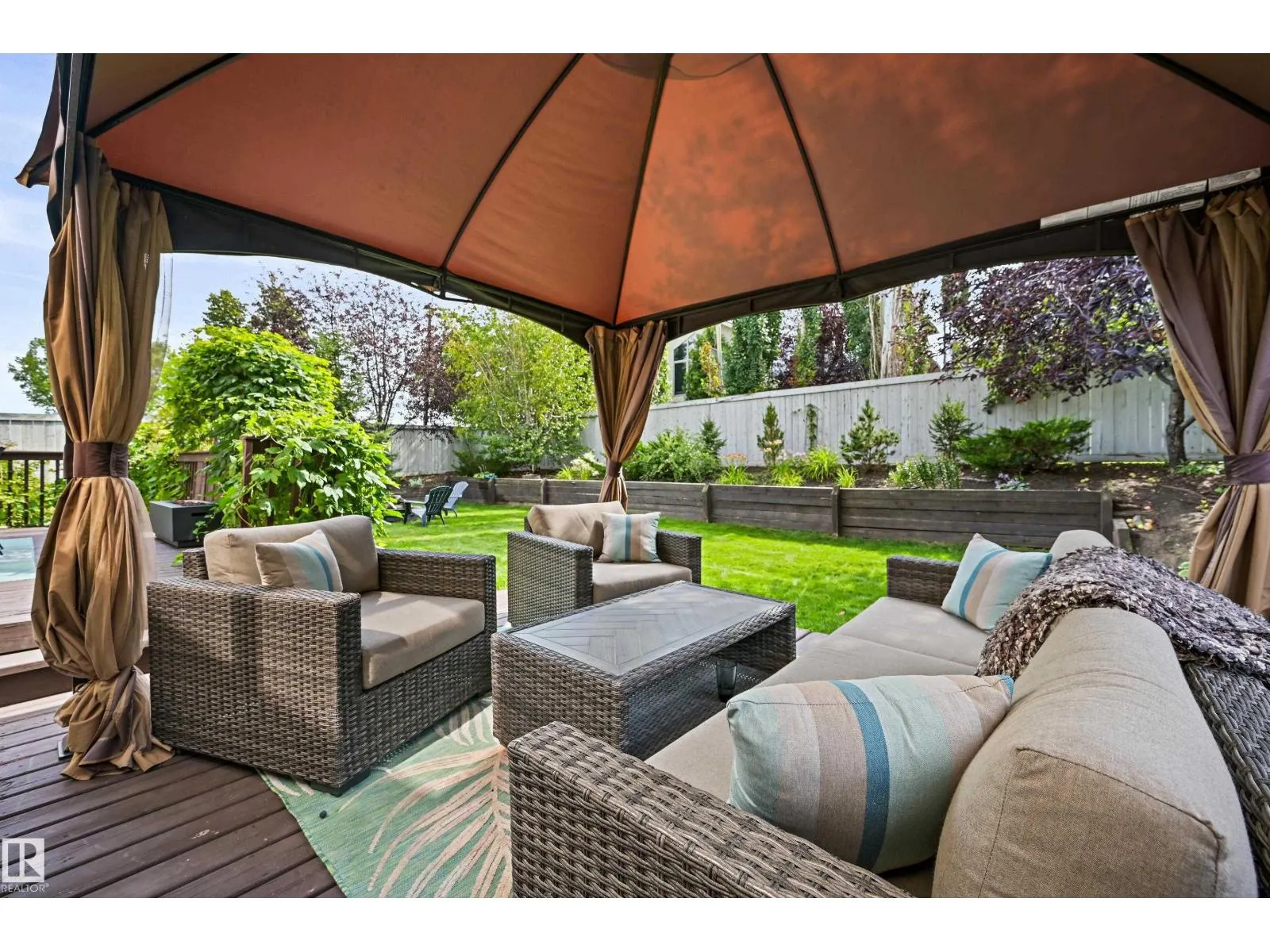 2 KINGSDALE CR
