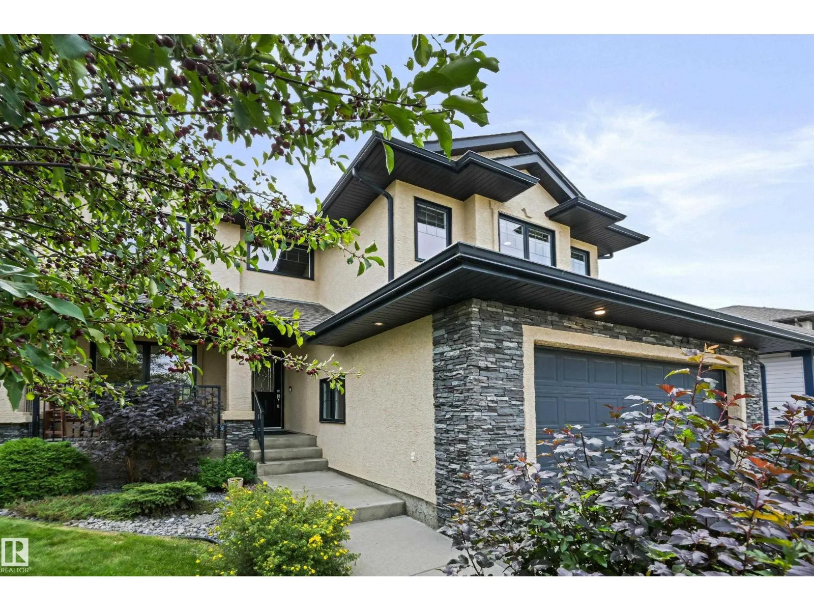 2 KINGSDALE CR