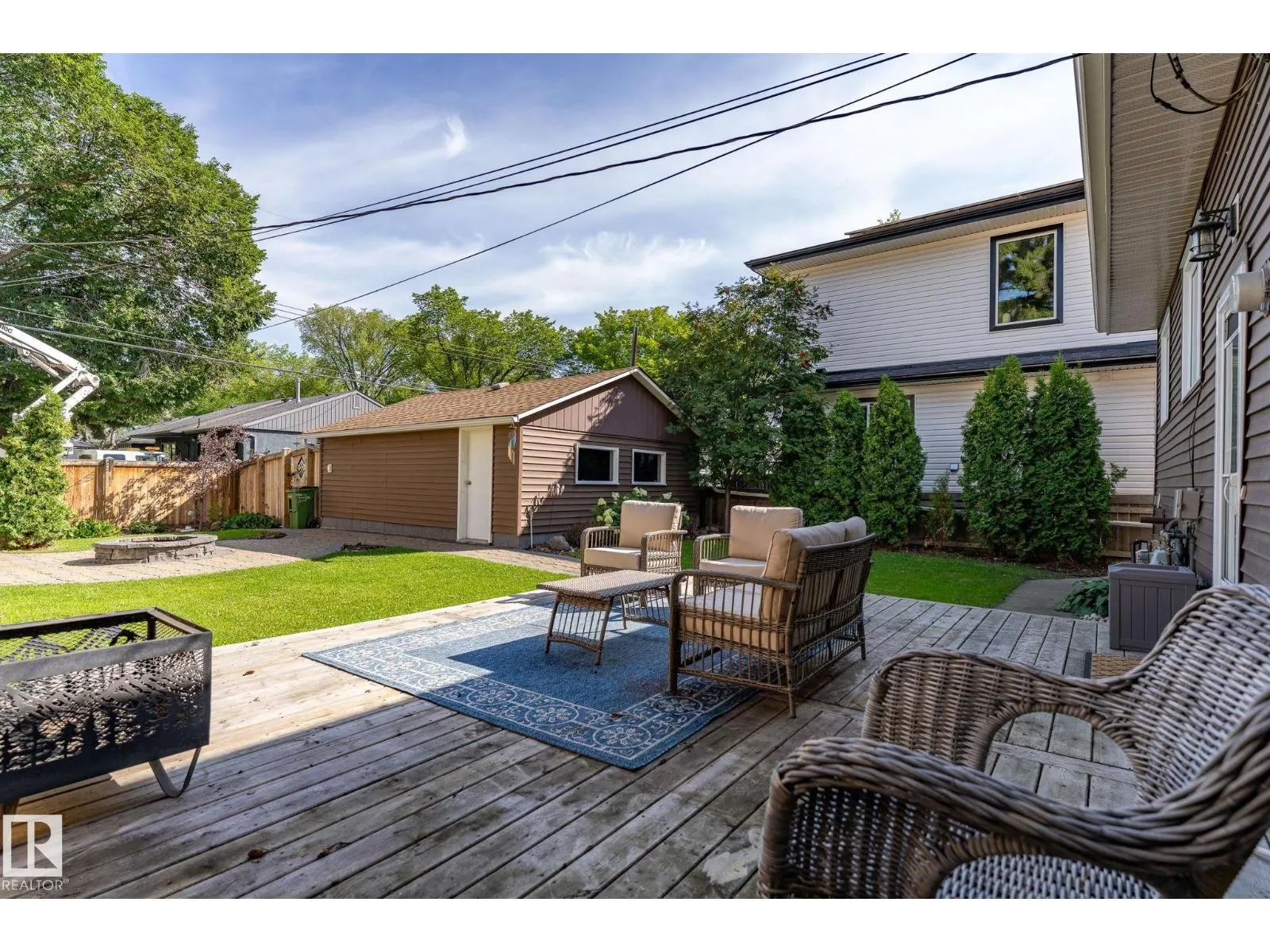 14808 93 AV NW