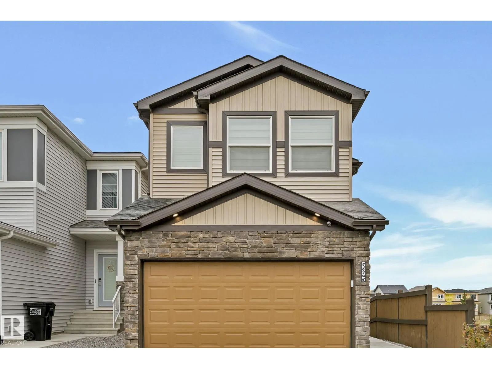 5395 Lark LD NW