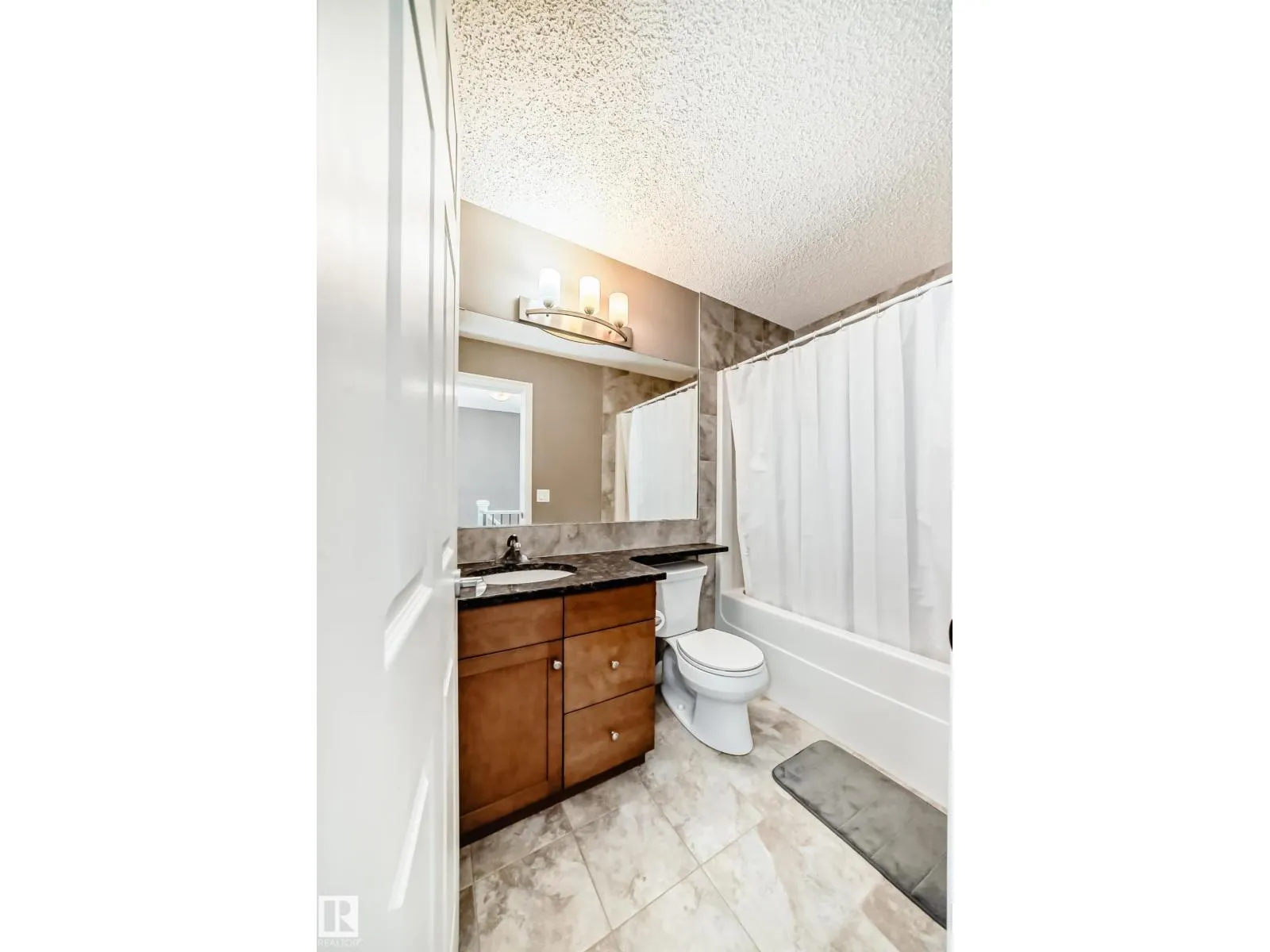 6 2003 Rabbit Hill RD NW NW