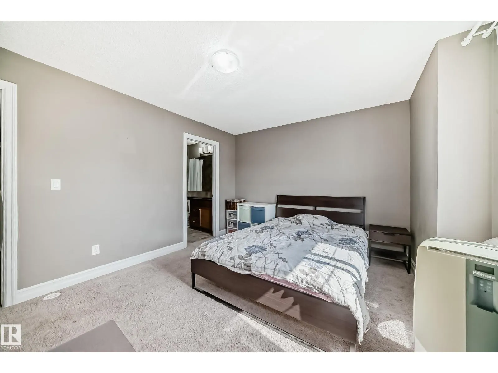 6 2003 Rabbit Hill RD NW NW