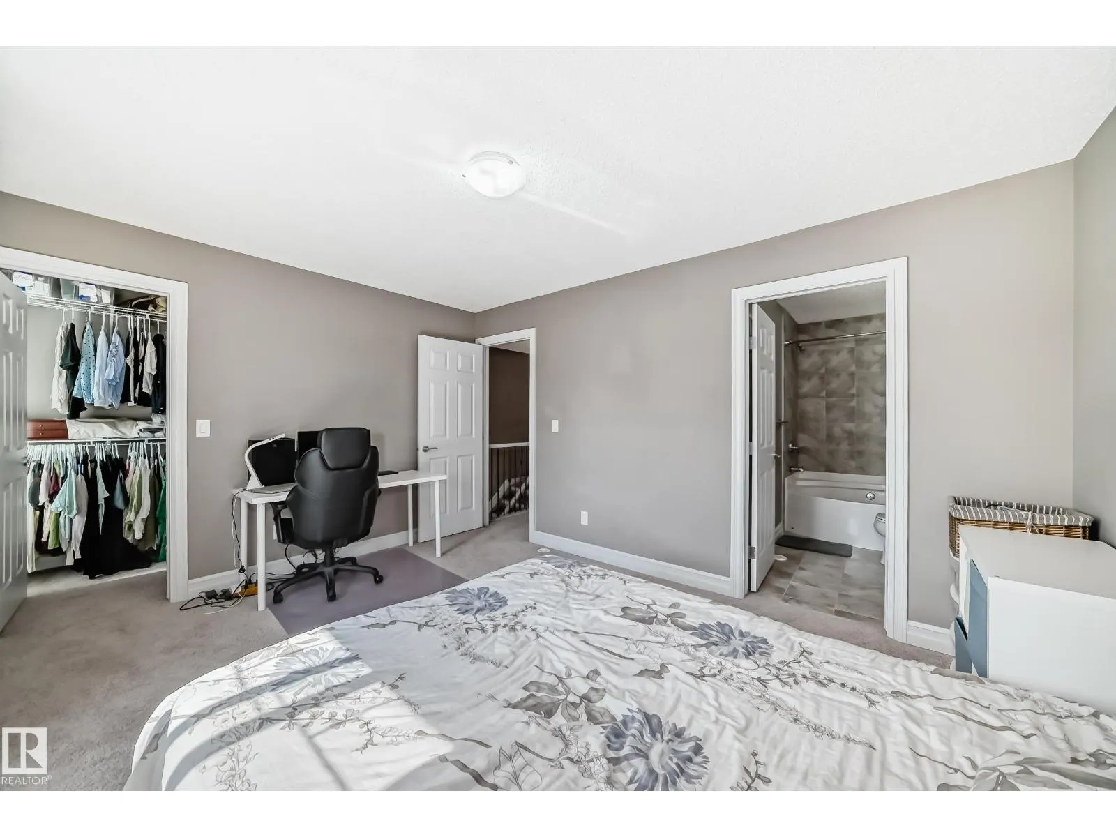 6 2003 Rabbit Hill RD NW NW