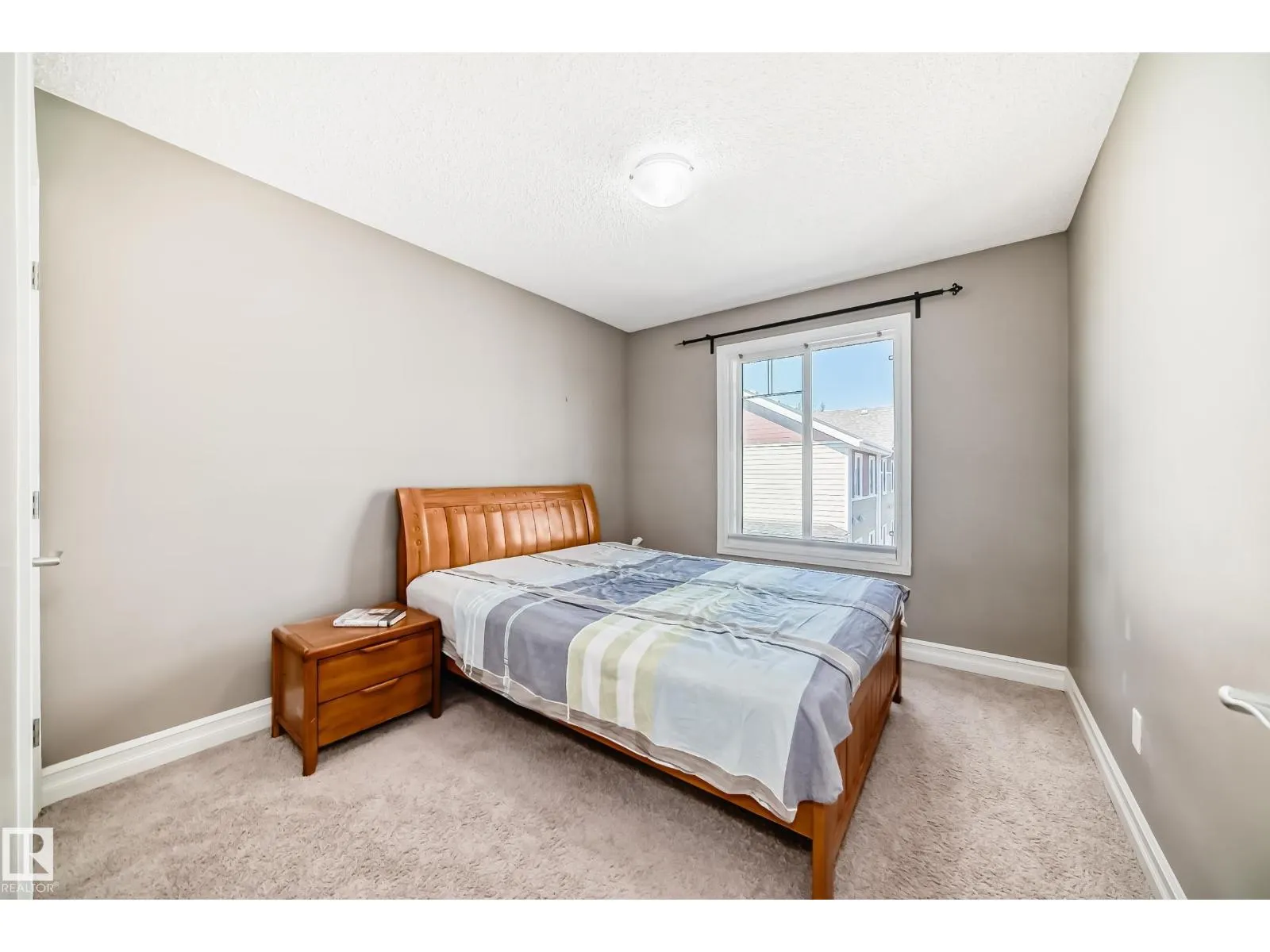 6 2003 Rabbit Hill RD NW NW