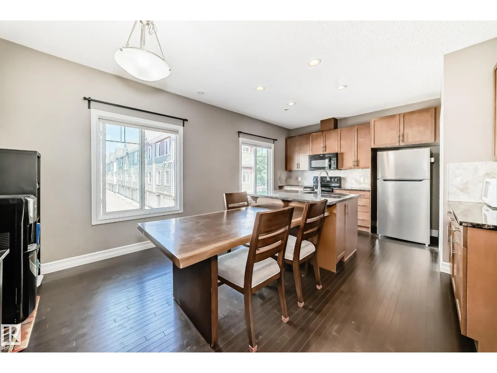 6 2003 Rabbit Hill RD NW NW