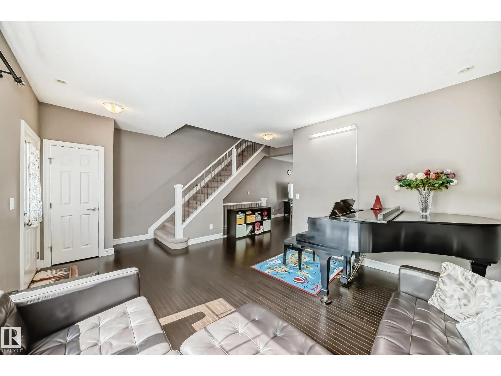 6 2003 Rabbit Hill RD NW NW
