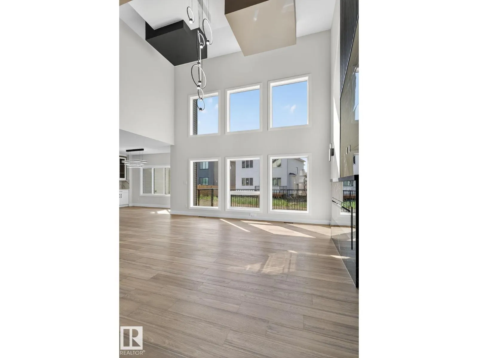 17116 2 ST NW