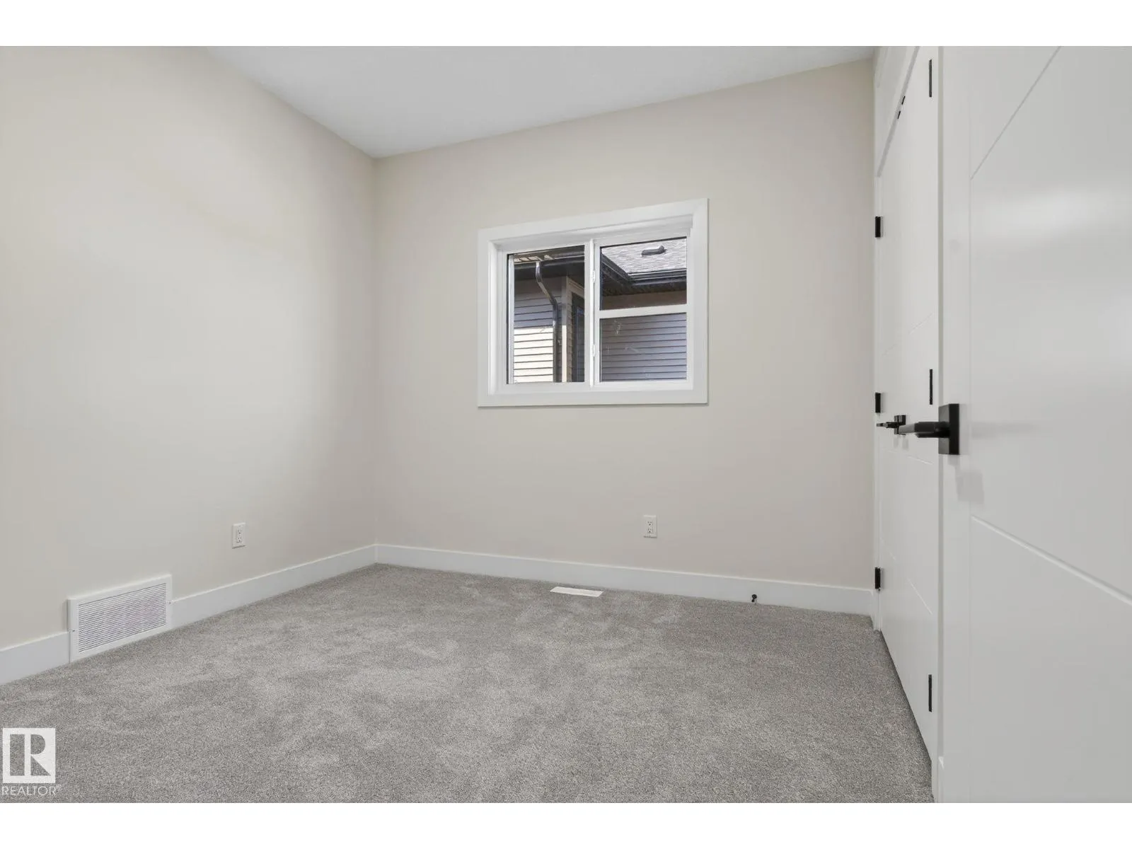17116 2 ST NW