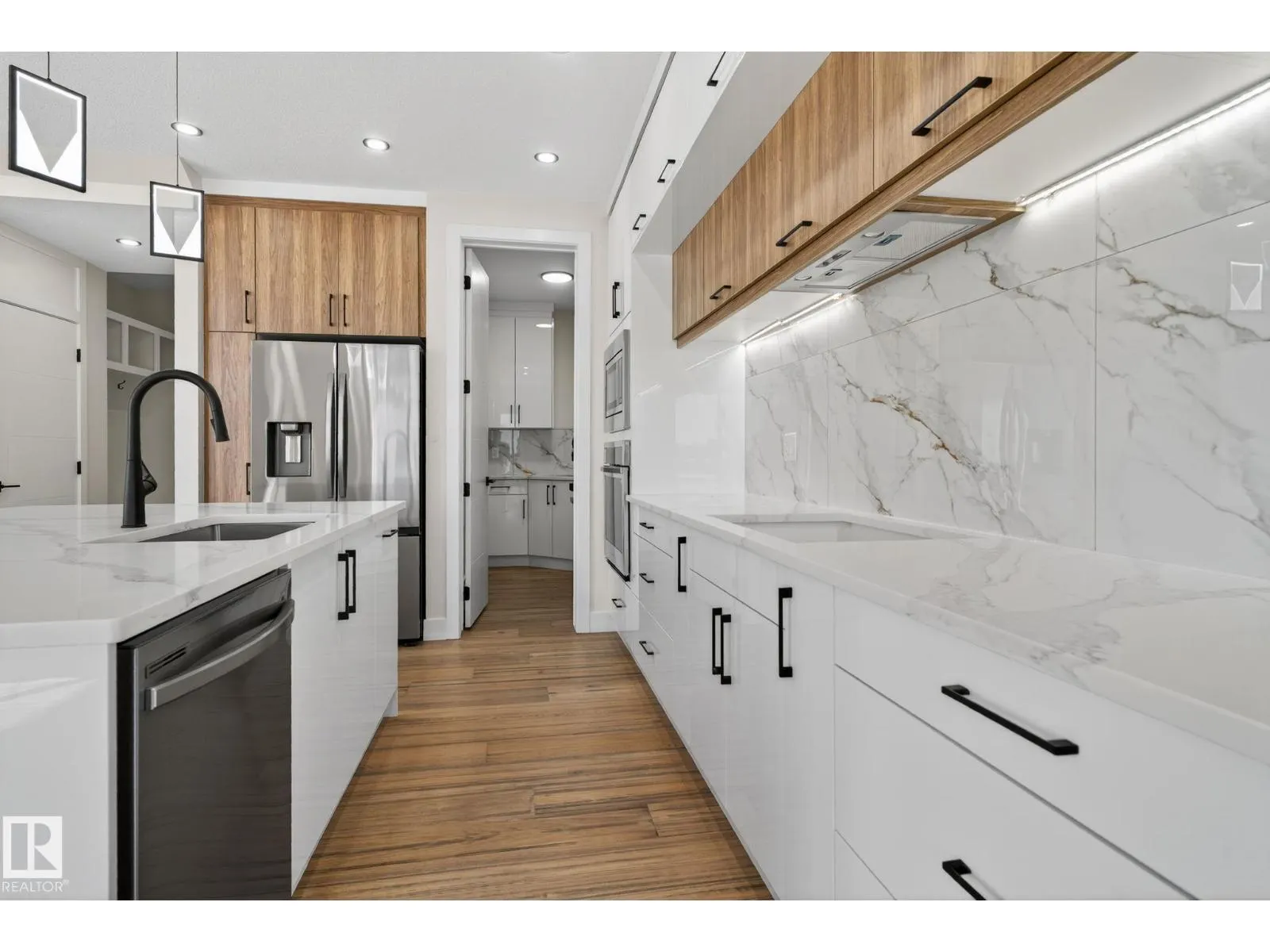 17116 2 ST NW