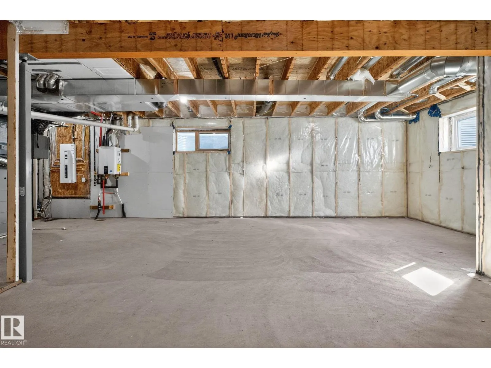 17116 2 ST NW