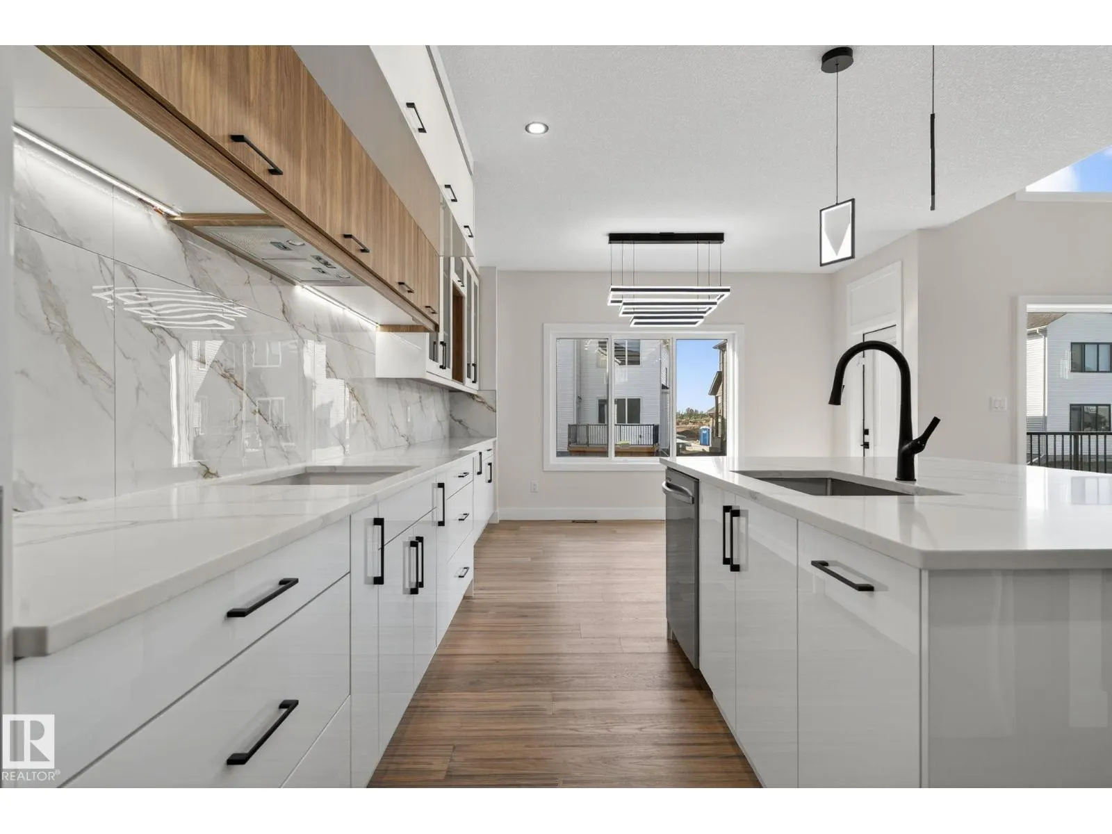 17116 2 ST NW