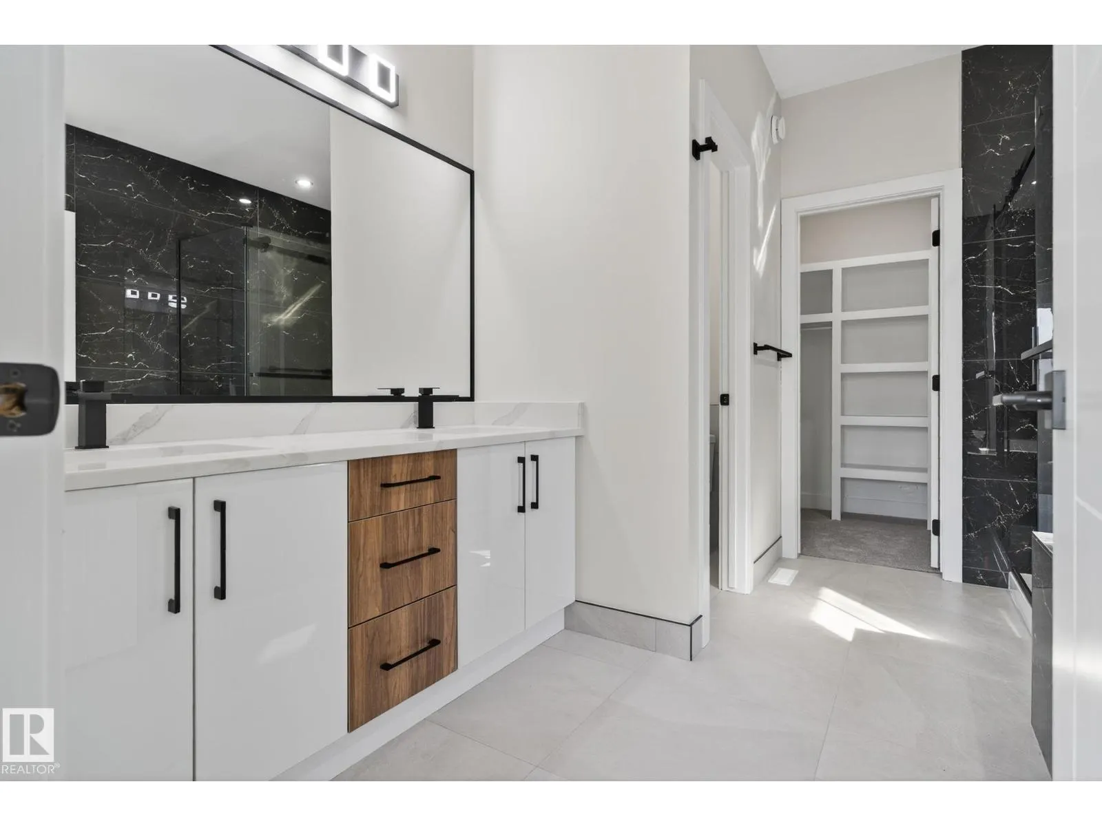 17116 2 ST NW