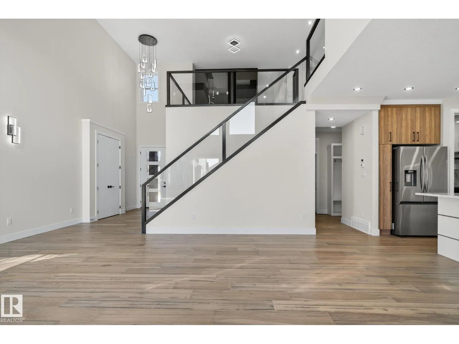 17116 2 ST NW