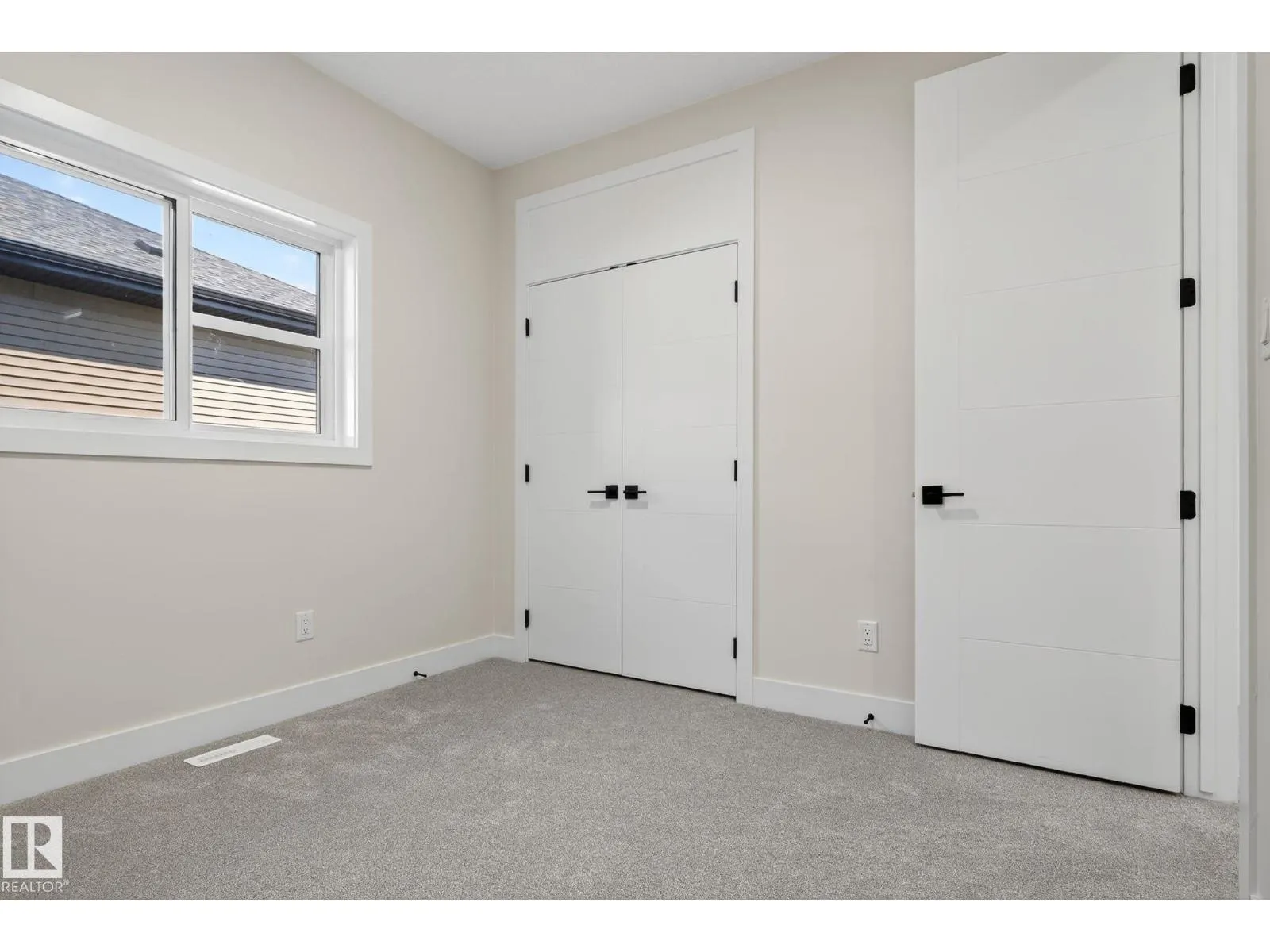 17116 2 ST NW
