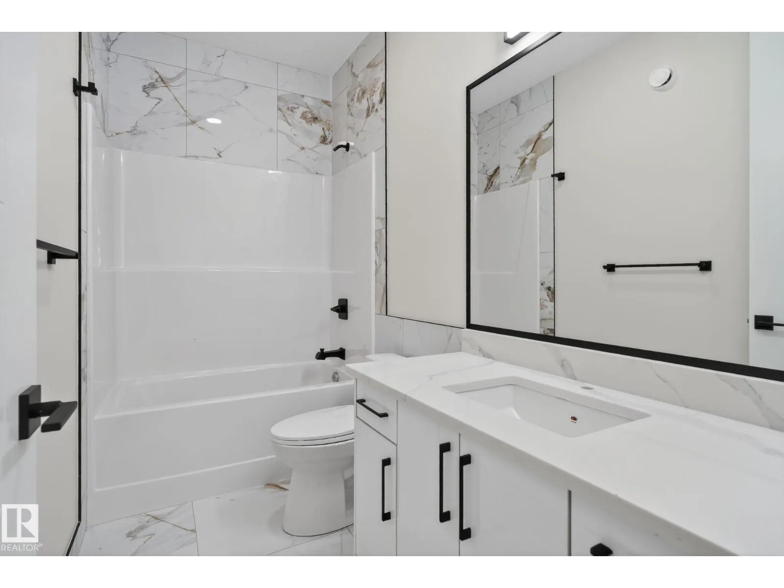 17116 2 ST NW