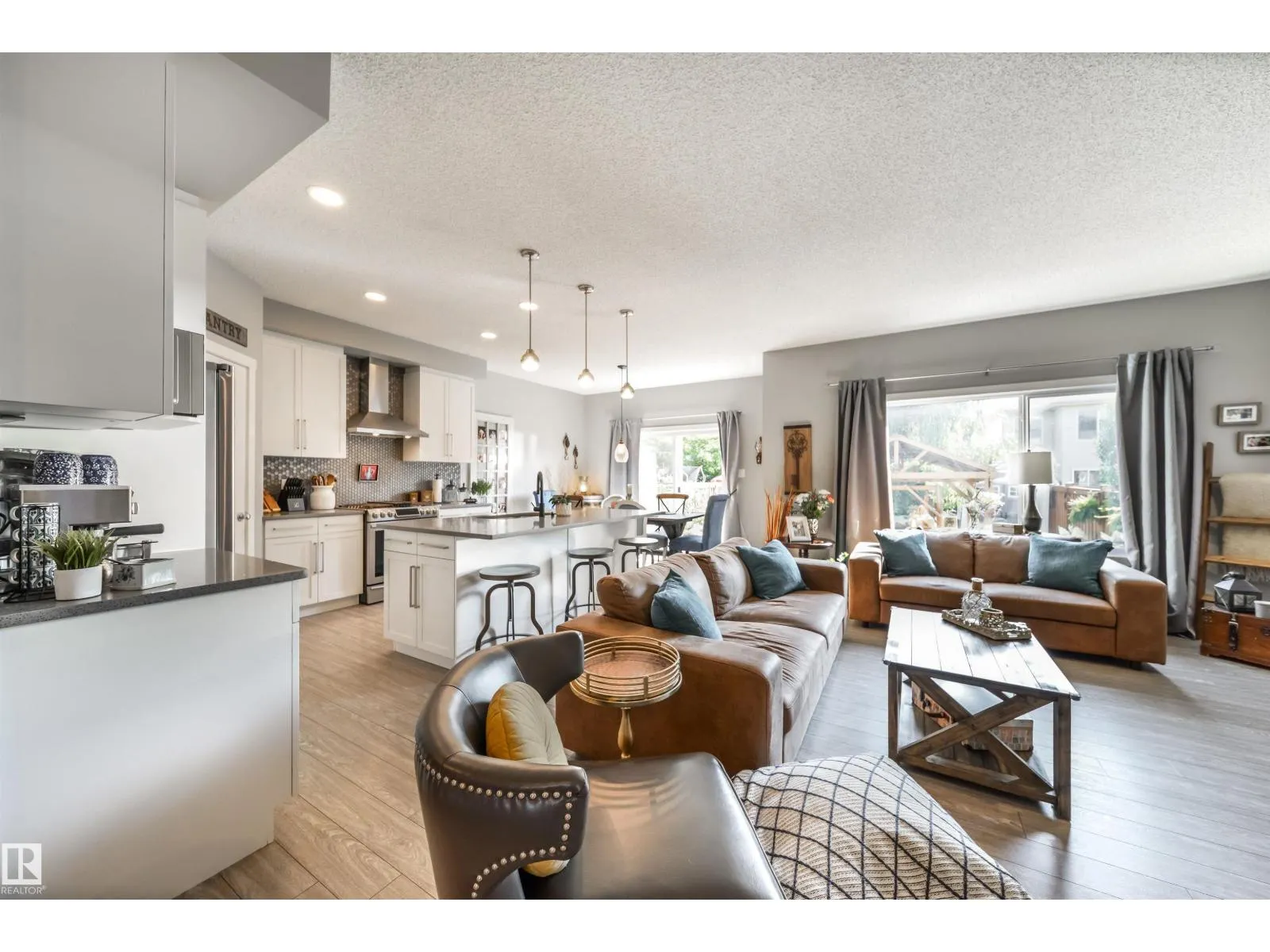 17107 81 ST NW