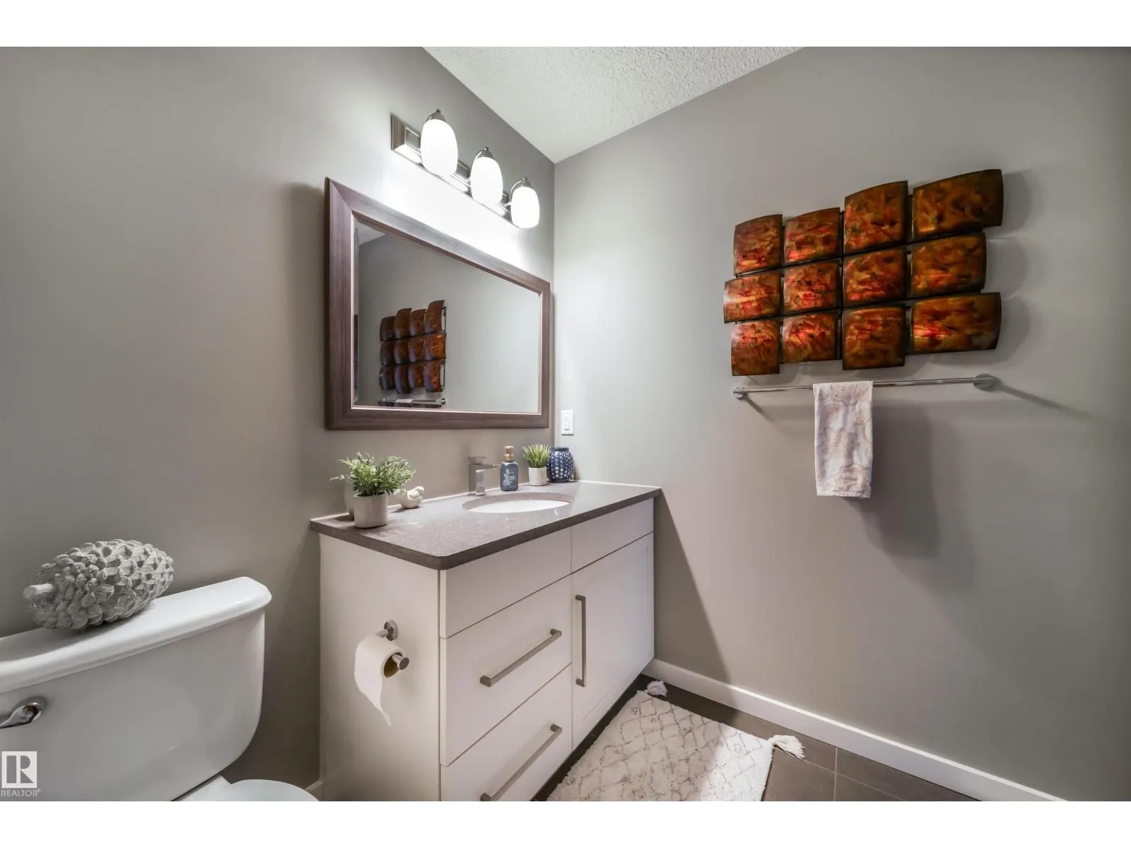 17107 81 ST NW