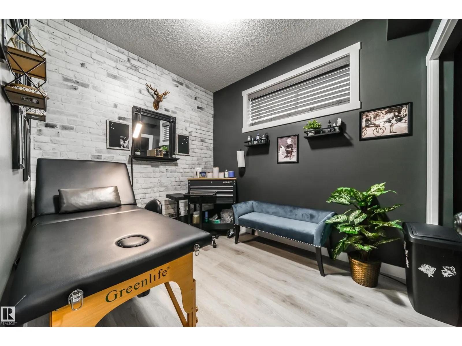 17107 81 ST NW