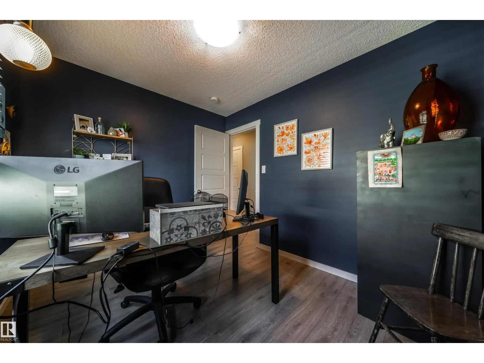 17107 81 ST NW