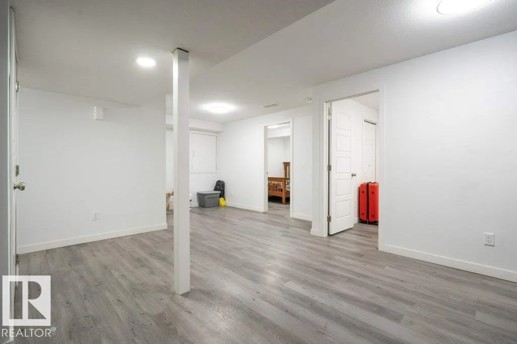 1007 158 ST SW