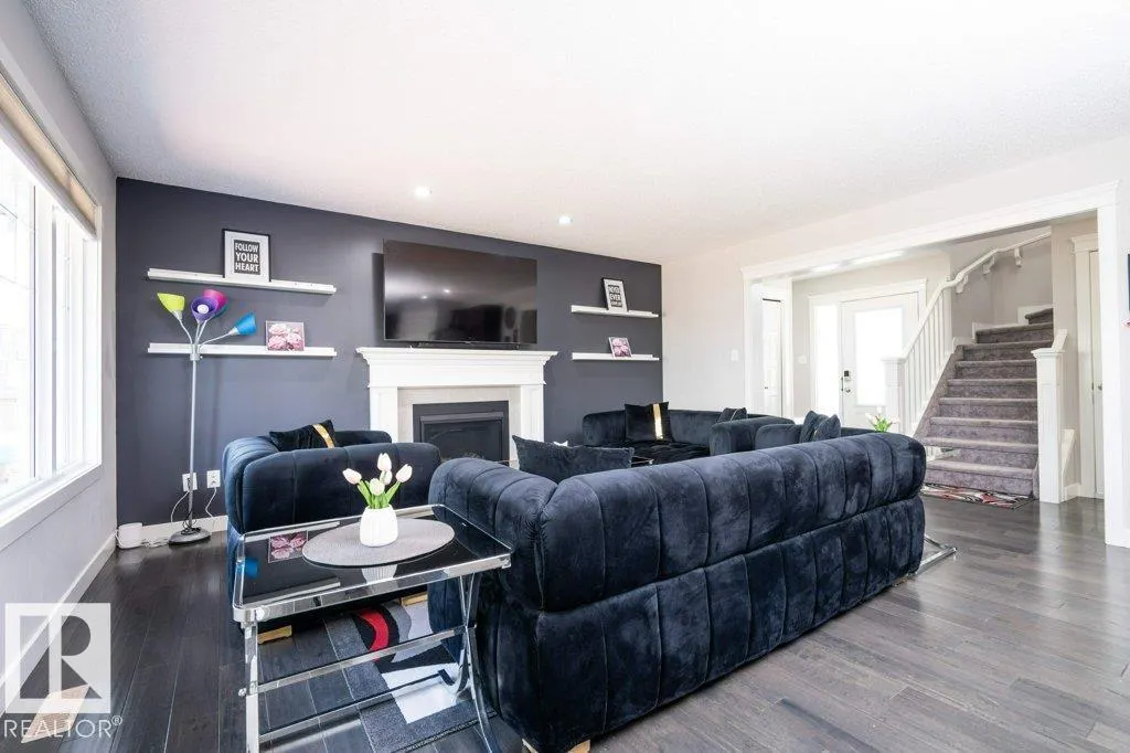 1007 158 ST SW