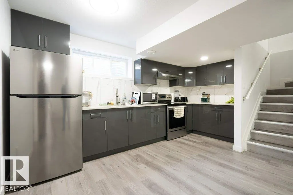 1007 158 ST SW