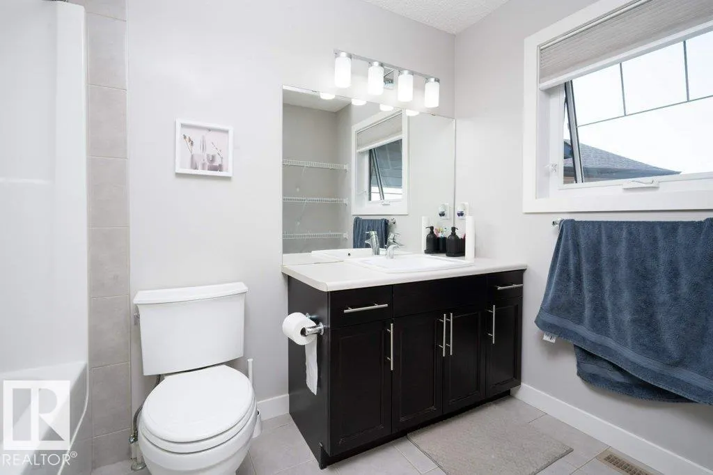 1007 158 ST SW