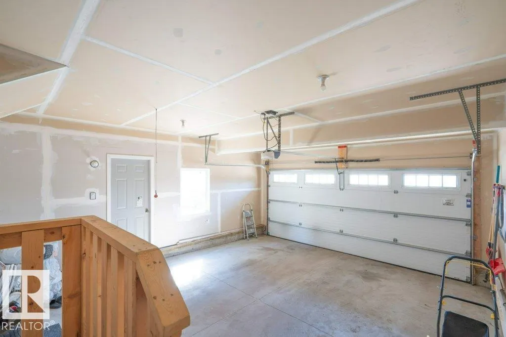 1007 158 ST SW
