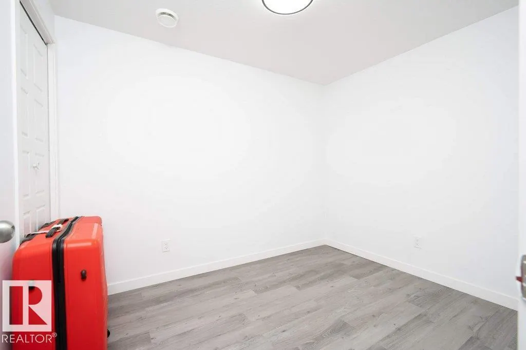1007 158 ST SW