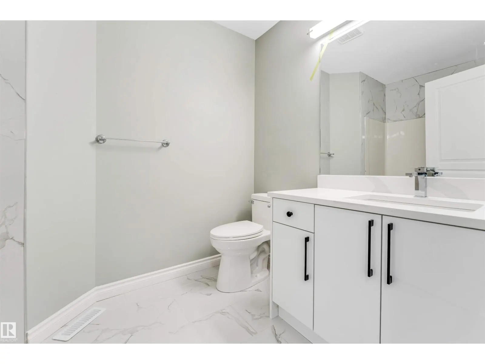 325 Jilling Cres. NW