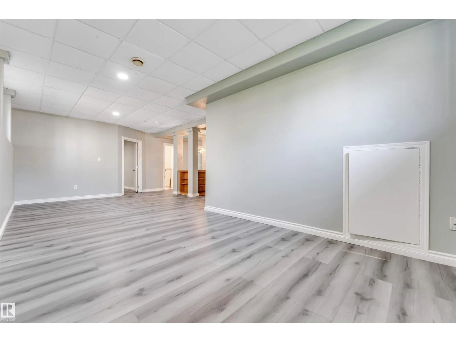 325 Jilling Cres. NW