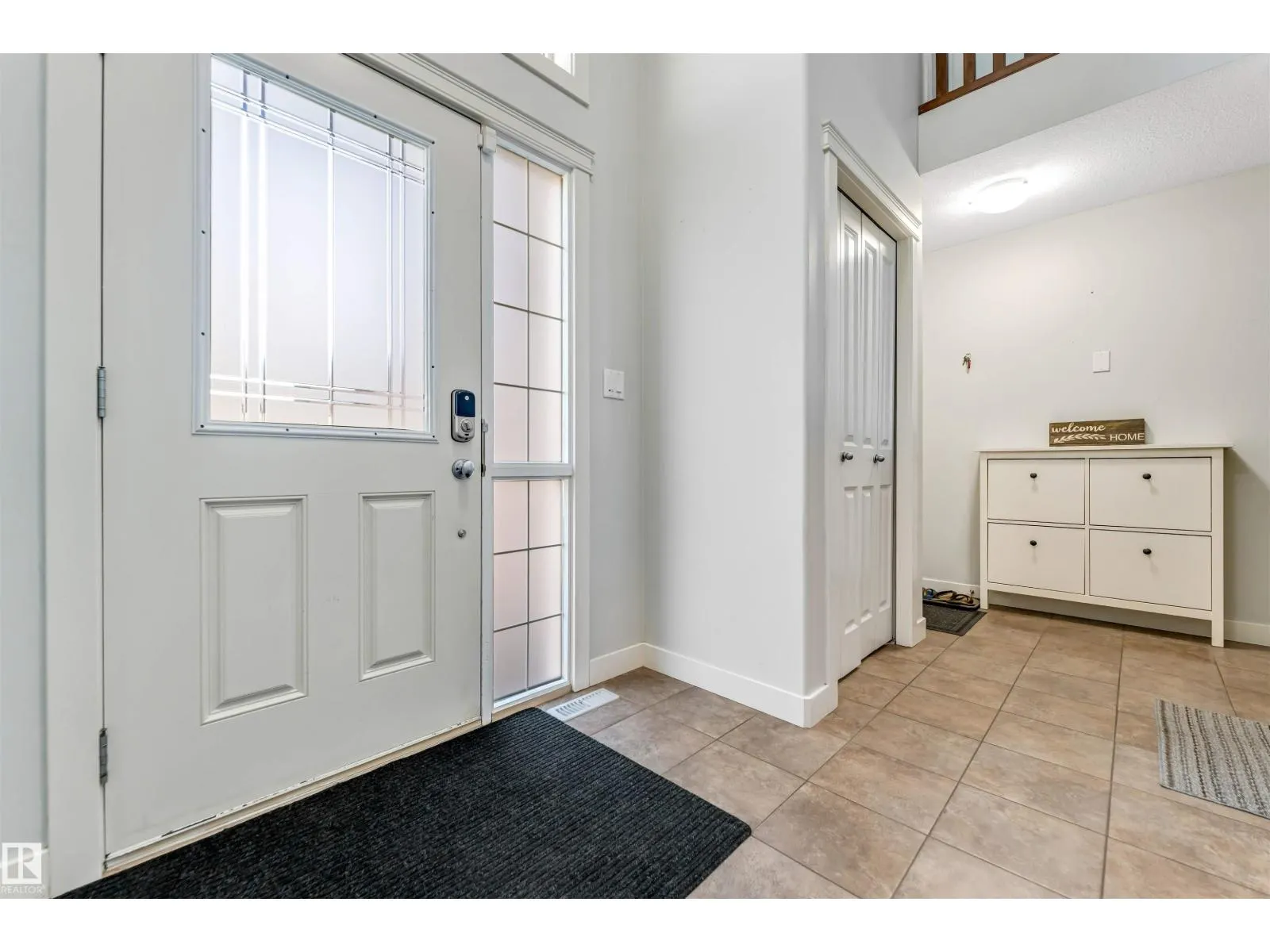 1920 69 St. SW