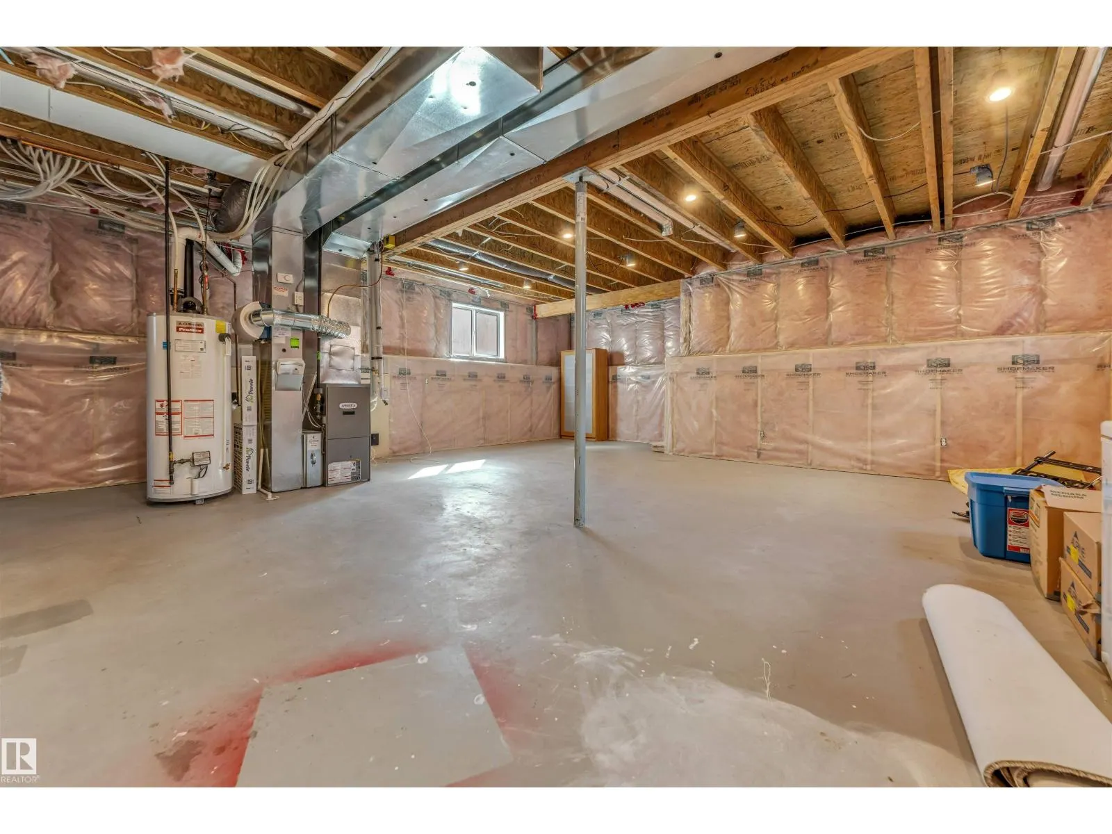 1920 69 St. SW