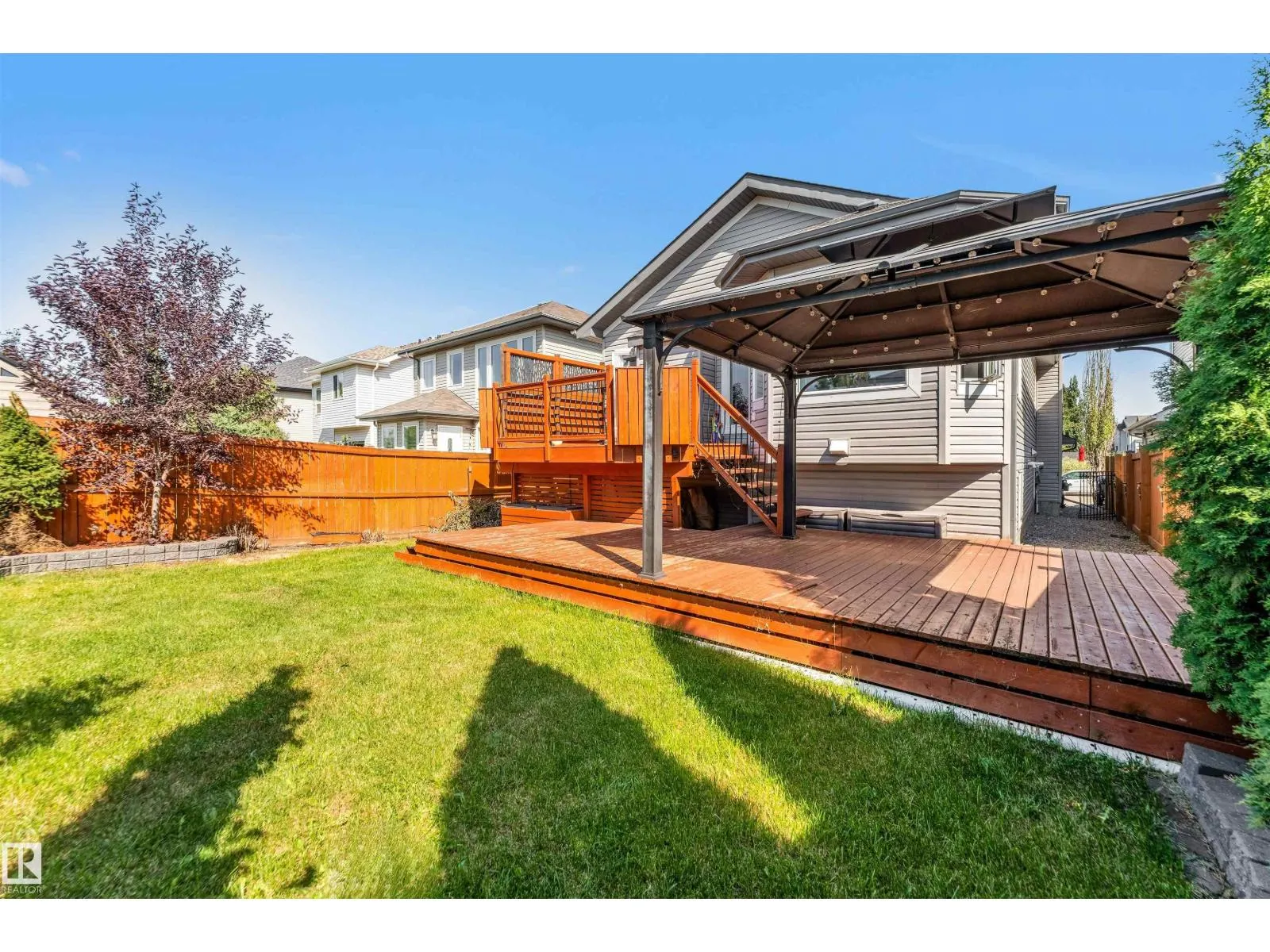 1920 69 St. SW