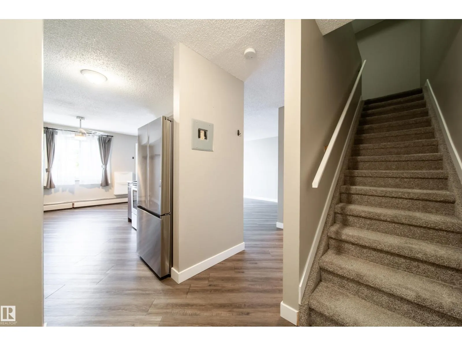 #117 6103 35A AV NW
