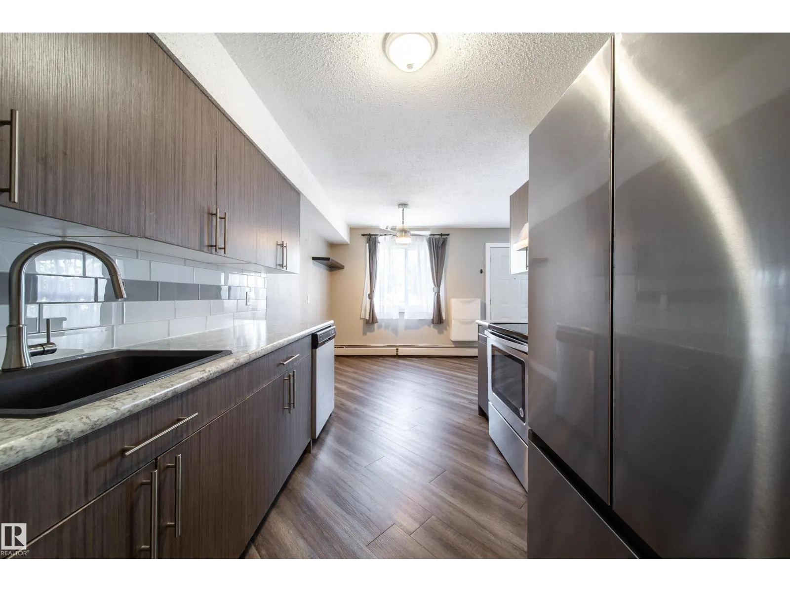 #117 6103 35A AV NW