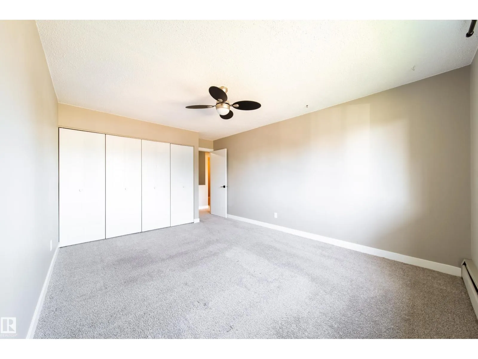 #117 6103 35A AV NW