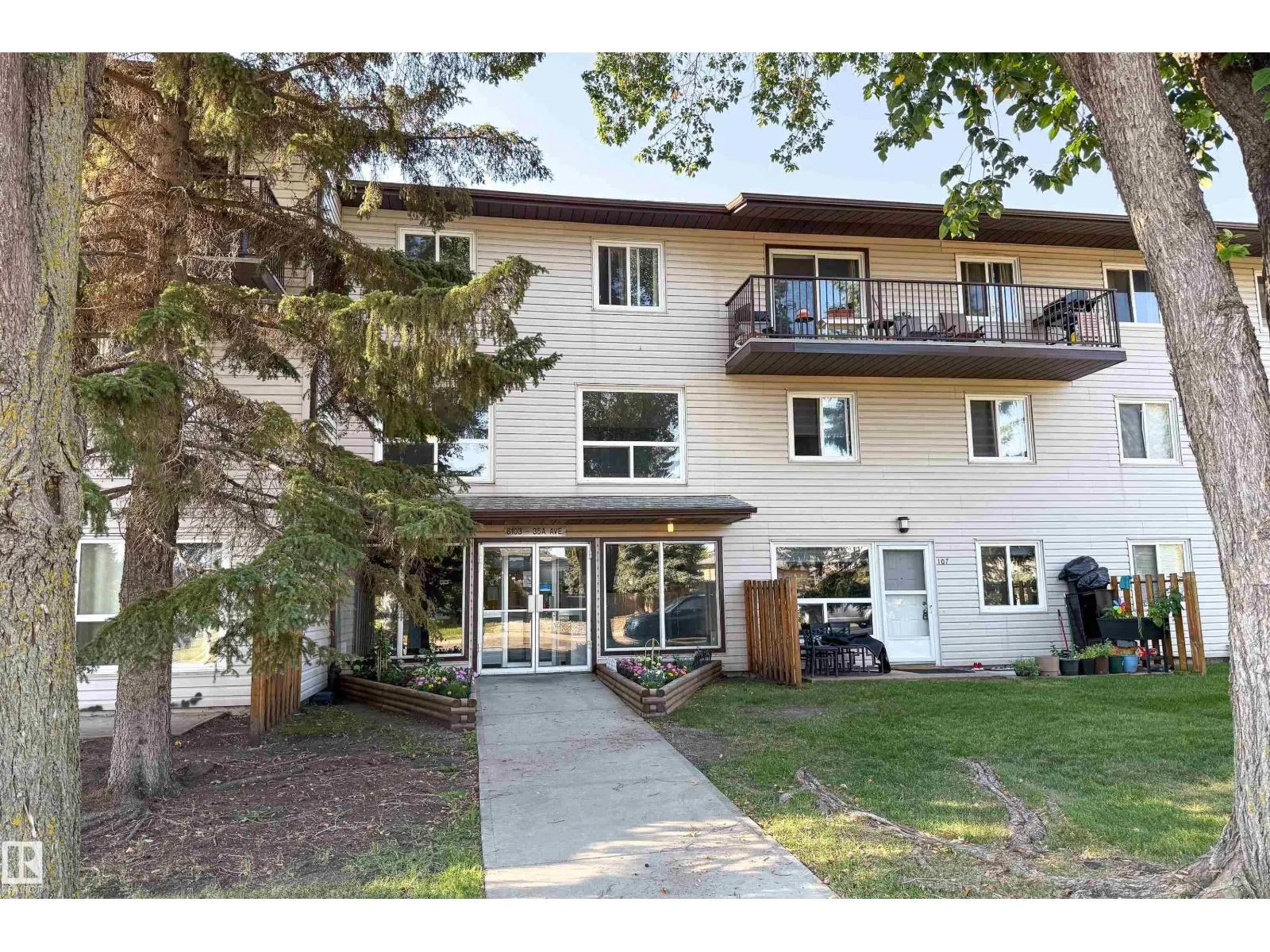 #117 6103 35A AV NW